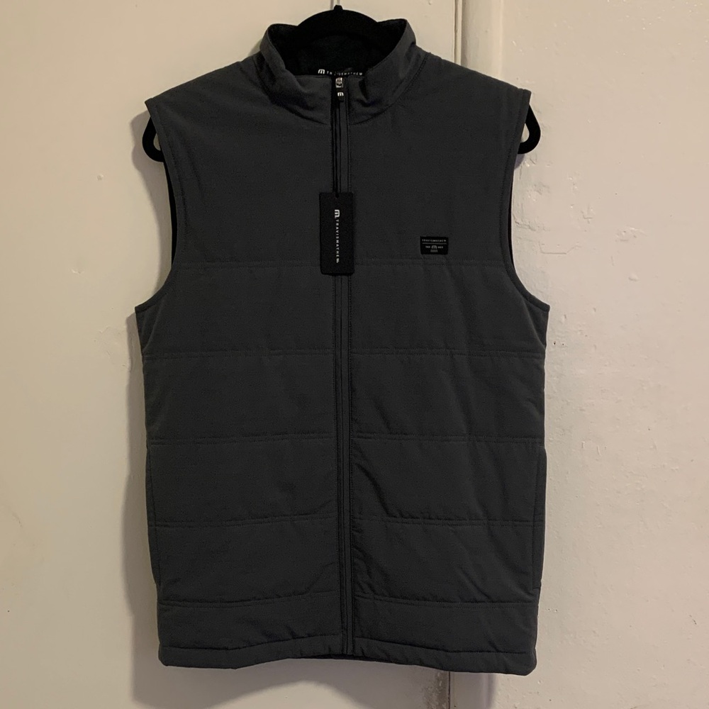 Men’s Travis Mathew grey cold heart 2.0 vest! NWT